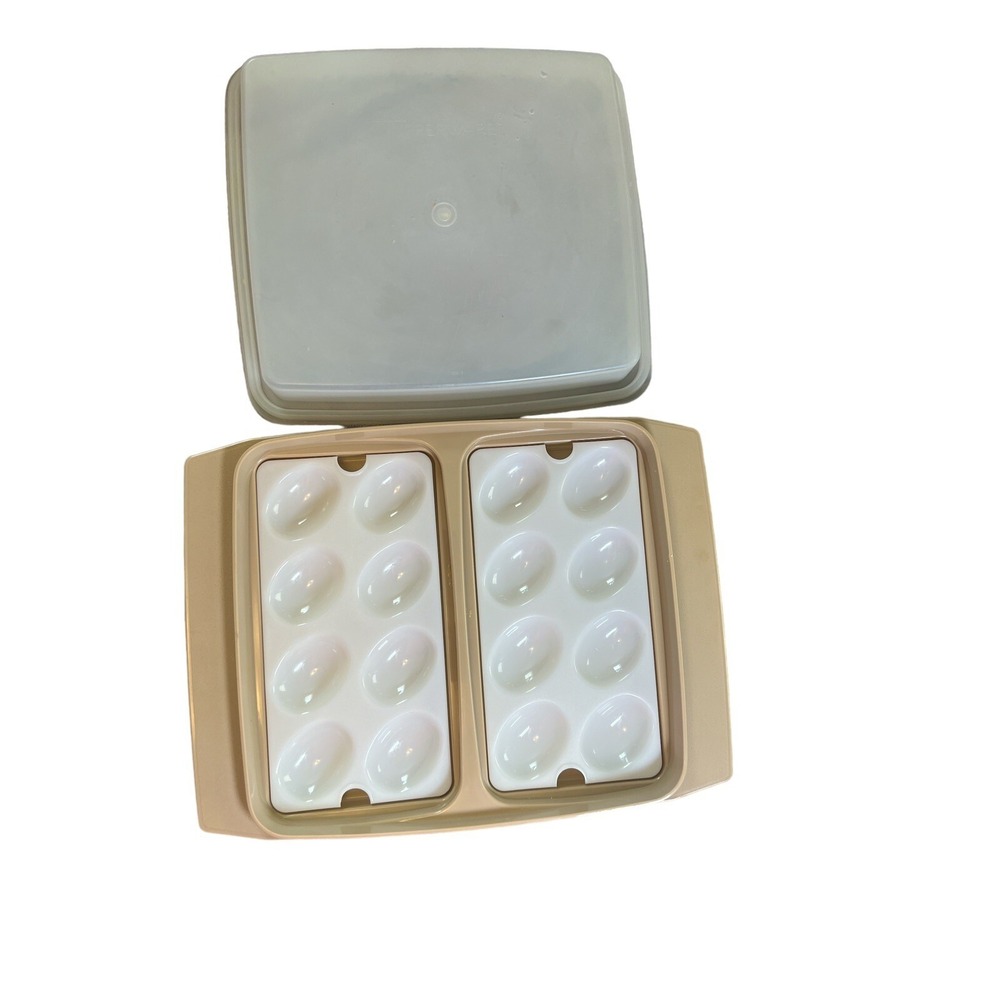 Vintage Tupperware Deviled Egg Tray Keeper Carrier Container 723-3
